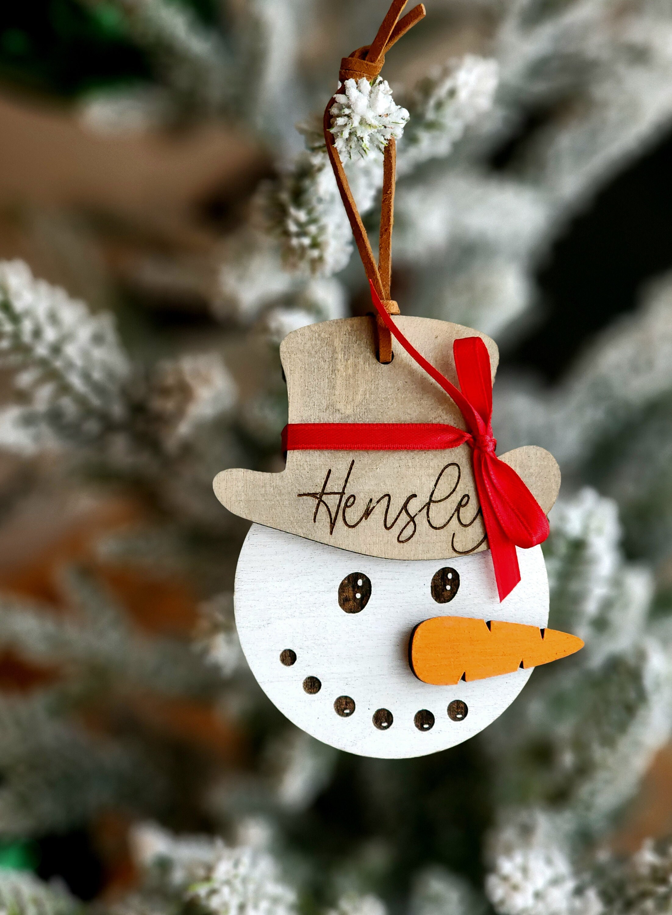 2023 2025 2025 Christmas Ornament, SVG Laser Cut File, Snowman