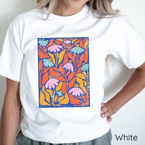 Wildflower Comfort Colors Shirt, Groovy Colorful Daisy Retro Floral Trendy Graphic tee cute spring flower tshirt Boho botanical gift for her