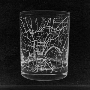 Carte de Cincinnati [OH] Rocks Glass | Verre à whisky gravé | Verres à scotch gravés | par FineBruh