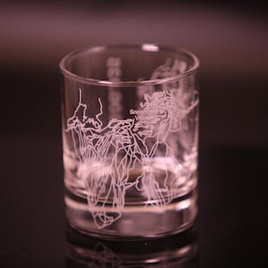 Snowmass Dorf Bergweg Karte Felsen Glas | Graviertes Whiskyglas | Geätzte Scotch Gläser | von FineBruh
