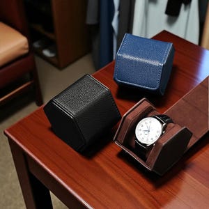 Leather Watch Case – Travel Watch Roll for 1 Watch – Single Slot Watch Storage Compact Watch Box – Unisex Watch Organizer