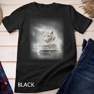 Panzerkampfwagen IV WW2 German Tiger Tank T-Shirt Sweatshirt