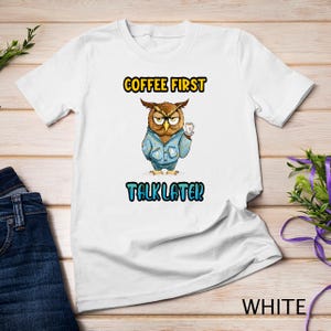 Early Morning Pajama Owl With Coffee Cup - Cartoon Design For Sleepy Americans T-Shirt Sweatshirt