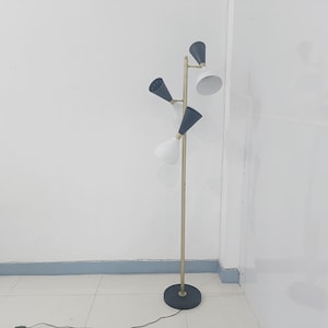 Mid Century Modern Brass Floor Lamp - Adjustable Gooseneck Design