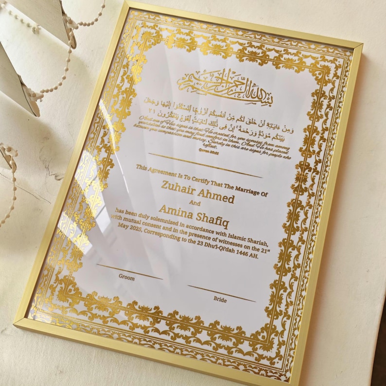 Luxe gepersonaliseerde Nikkah-certificaat A4, islamitisch huwelijkscontract (A4), gouden A4 islamitische bruiloft, Nikkah Nama, moslim huwelijksakte cadeau afbeelding 1