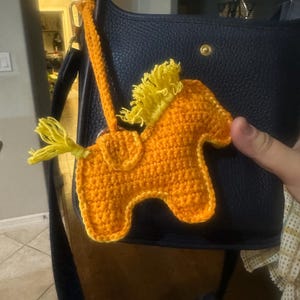 handmade crochet horse keychain