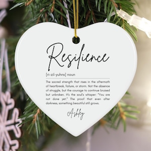 Ornamento in ceramica, decorazione personalizzata per albero di Natale con citazione sulla resilienza, regalo di Natale ispiratore, decorazione con nome personalizzato, ricordo unico immagine 2