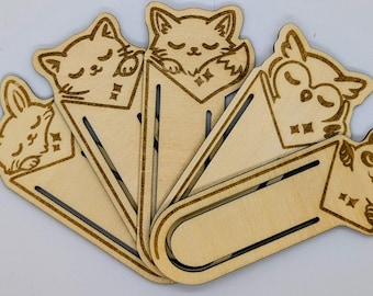Sleepy Paws Wooden Bookmark Clip – Laser Cut Pine Wood Page Holder, Planner Accessory