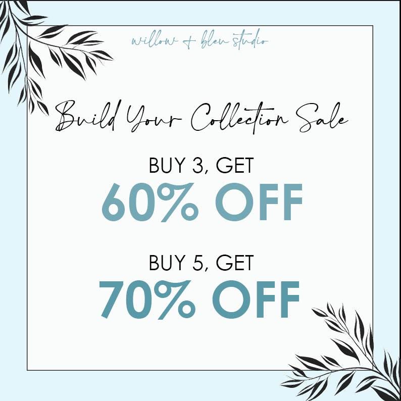 Puede incluir: Un gr&aacute;fico azul y blanco con el texto "Build Your Collection Sale" y descuentos del 60% al comprar 3 art&iacute;culos y del 70% al comprar 5 art&iacute;culos.