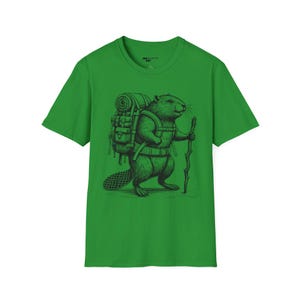 Camiseta gráfica de Castor aventurero: regalo de ropa de senderismo natural imagen 9