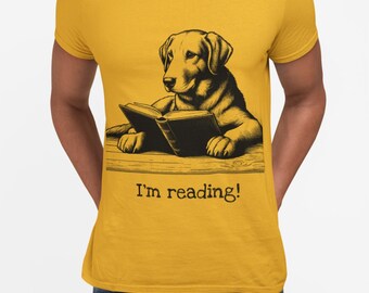 Maglietta con stampa artistica di un cane che legge un libro, regalo per topi di biblioteca