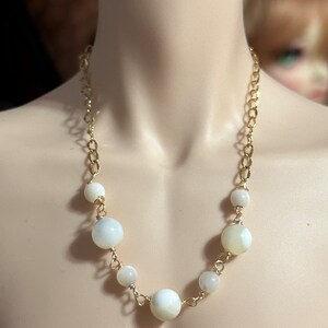 SD17+ BJD Mother of Pearl Necklace (1)