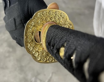Handmade Hundred Refined Steel Katana: Clay Tempered Blade, Gold Tsuba