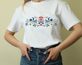 Rosemaling T-Shirt: Norwegische Volkskunst Design