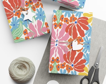 Retro Floral Wrapping Paper: 1960s Style Gift Wrap