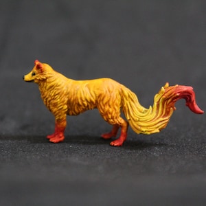 Fire Fox / Painted Miniature / Dungeons and Dragons / Tabletop