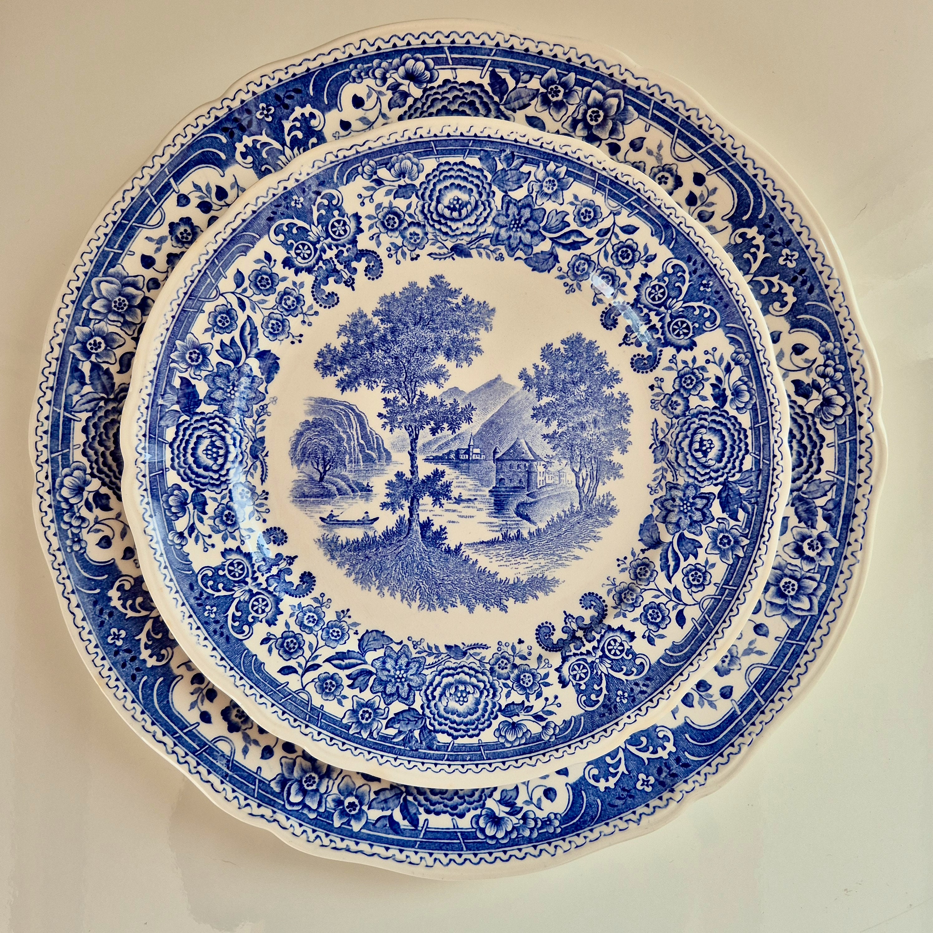 ビレロイ＆ボッホ ブルゲンラントの青と白の皿、ヴィンテージ食器