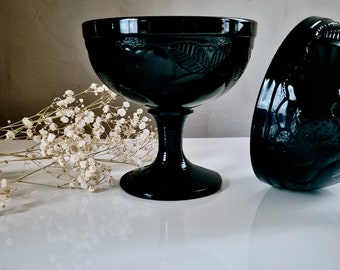 2 vintage Luminarc France ice cream cups, fruit cups, sundae cups, tiramisu cups