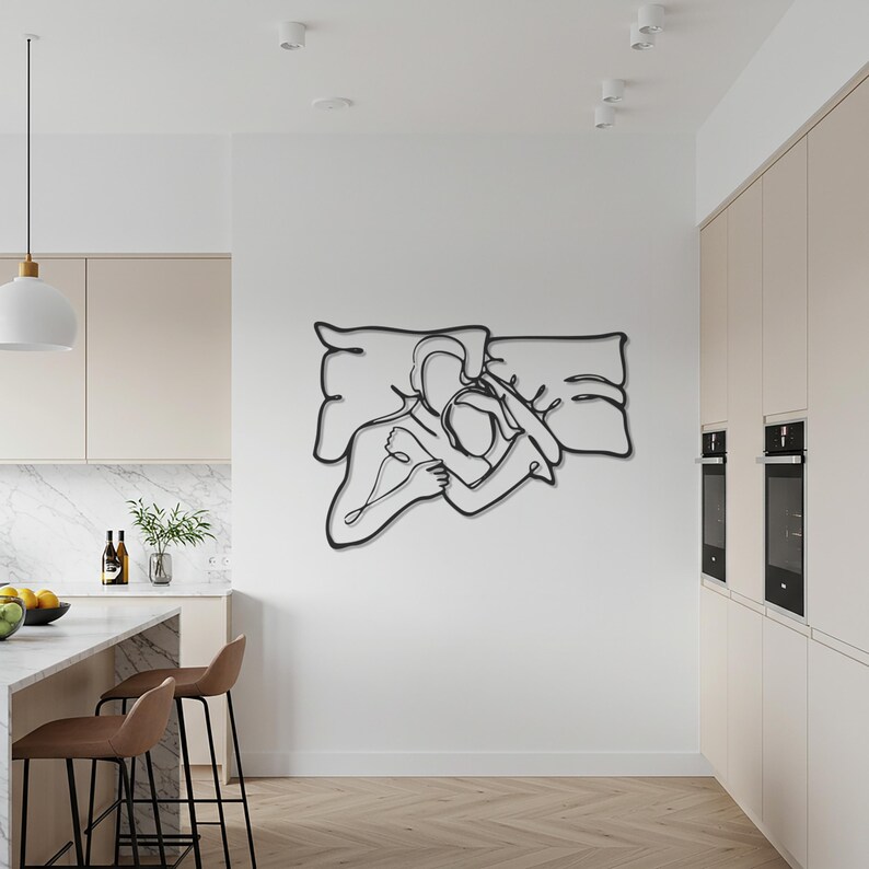 Abstrakte Paar-Metallwand-Kunst, romantische Schlafzimmer-Wand-Dekor, moderne Linie Kunst-Skulptur, minimalistisches Liebes-Design, Hochzeits- oder Jahrestagsgeschenk Bild 6