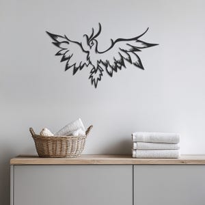 Phoenix Metallwandkunst, fliegender Feuervogel Silhouettedekor für Wohnzimmer oder Büro, inspirierendes Vogelzeichengeschenk für Mythologieliebhaber, Wandkunst