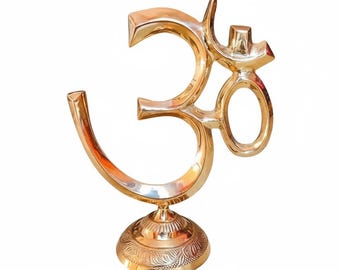 Messing OM-standbeeld hindoeïsme symbool | Indiase koperen sculptuur met standaard | Pronkstuk op tafelblad | Spiritueel woondecoratie (220 gm, 14 x 7,5 x 19 cm)