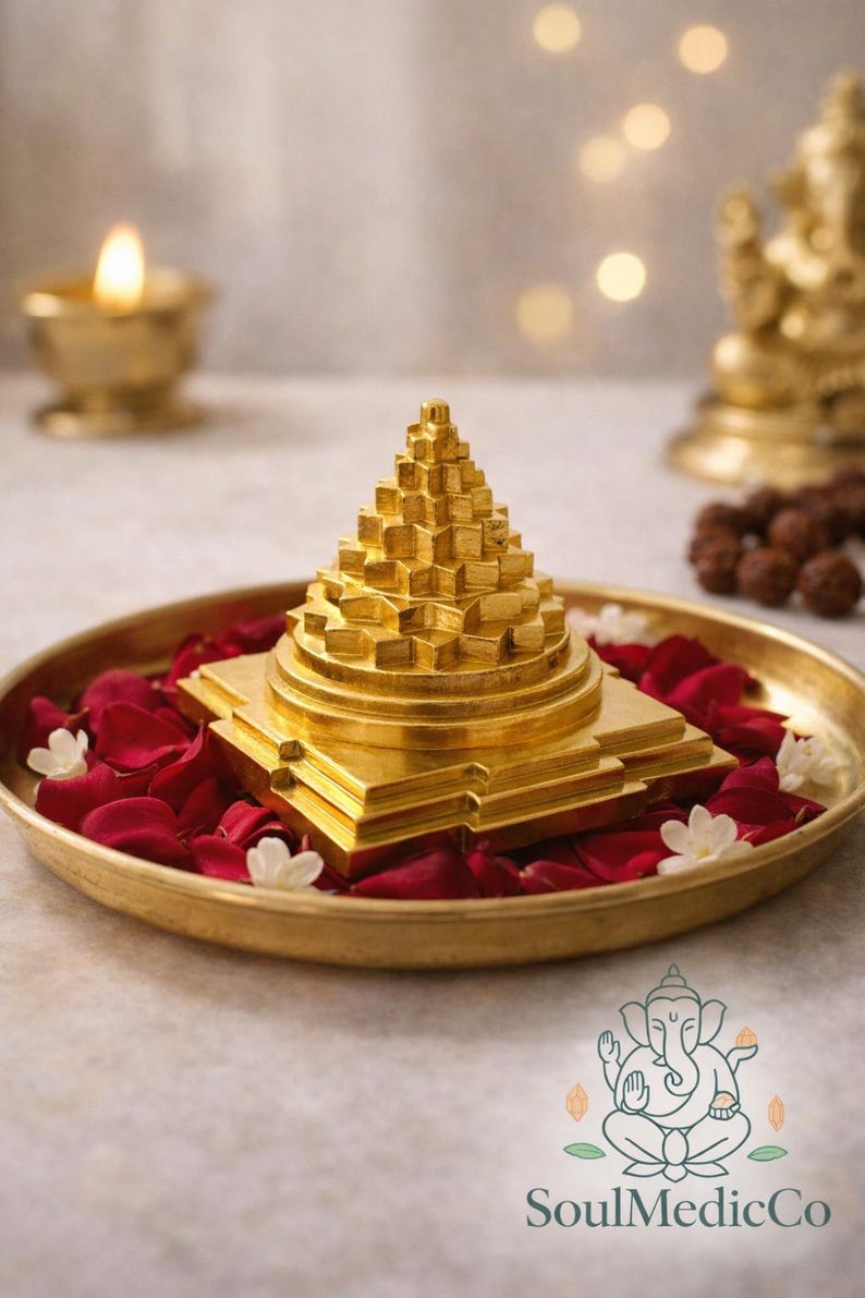 Sri Meru Chakra Shree Yantra | Energized Golden Pyramid for Vastu ...