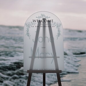 Arched Welcome Wedding Sign, Personalized Welcome to our Wedding Sign, Acrylic Wedding Sign, Wedding Decor, Modern Wedding Welcome Sign
