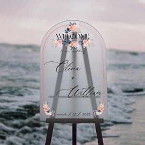 Arch Welcome Wedding Sign, Personalized Welcome to our Wedding Sign, Acrylic Wedding Sign, Wedding Decor, Modern Wedding Sign, Entrance Sign