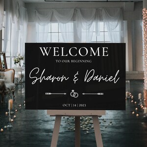 Wedding Entrance Sign, Landscape White Acrylic, Acrylic Wedding Sign, Wedding Welcome Sign, Acrylic Wedding Sign, Personalized Wedding Sign