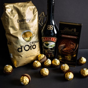 Geschenkdoos met Balleys en Dallmayr CREMA d&#39;Oro Kaffeebohnen