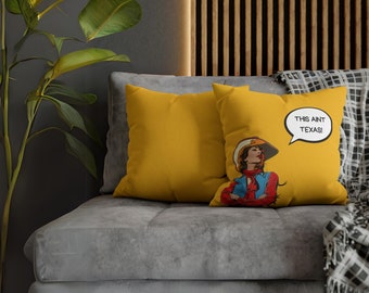 This Aint Texas, Cowgirl, Beyoncé tribute, Pillow Cover, Cushion Cover,  Living Room Decoration, Throw Pillow Cover, Pop, Pop Art