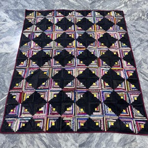 Antique Large Quilt Silk Crazy Quilt, Fully Restored, Museum Quality VQuilt Exceptional Victorian Crazy Quilt 180 x 155 Cm Same As Picture