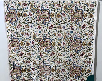Antique BeautifulCrewel work embroidered Hand Woven wool textile curtain bedcover bedspread coverlet Wall Hanging Wool material 205 x 190Cm