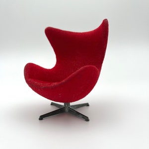 Lundby Egg chair Arne Jacobsen, Brio