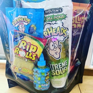 Duże opakowania ogórków kiszonych Surprise