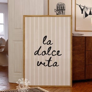 Impresión digital de verano La Dolce Vita, estética de verano italiano costero, arte imprimible playero elegante, arte de pared de moda, impresión femenina