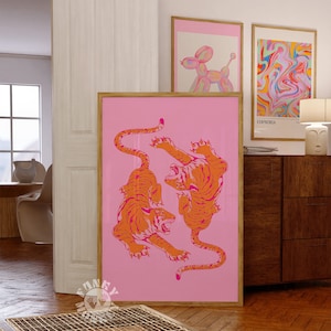 Arte de pared de tigres naranjas rosas de moda, impresión digital preppy, decoración maximalista, estética de apartamento, impresión de dopamina boho, cartel de tigres retro