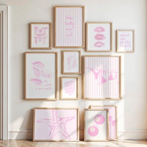 Rosa Küsten Galerie-Set, Beachy Wandkunst Digitaldrucke, adrette Mädchenzimmer, süßes Sommer-Trendposter-Set, Strandästhetik, druckbare Kunst