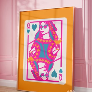 Naipes de la reina de corazones, impresión de arte de pared funky, decoración de dormitorio preppy amarillo azul rosa imprimible, estética de la habitación Y2K, arte de pared maximalista