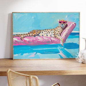 Funky Animal Wall Art Print, Pool Art, Gepard Leopard Poster, Dopamin Maximalist Aesthetic Room Decor, Preppy Summer Herunterladbare Kunst