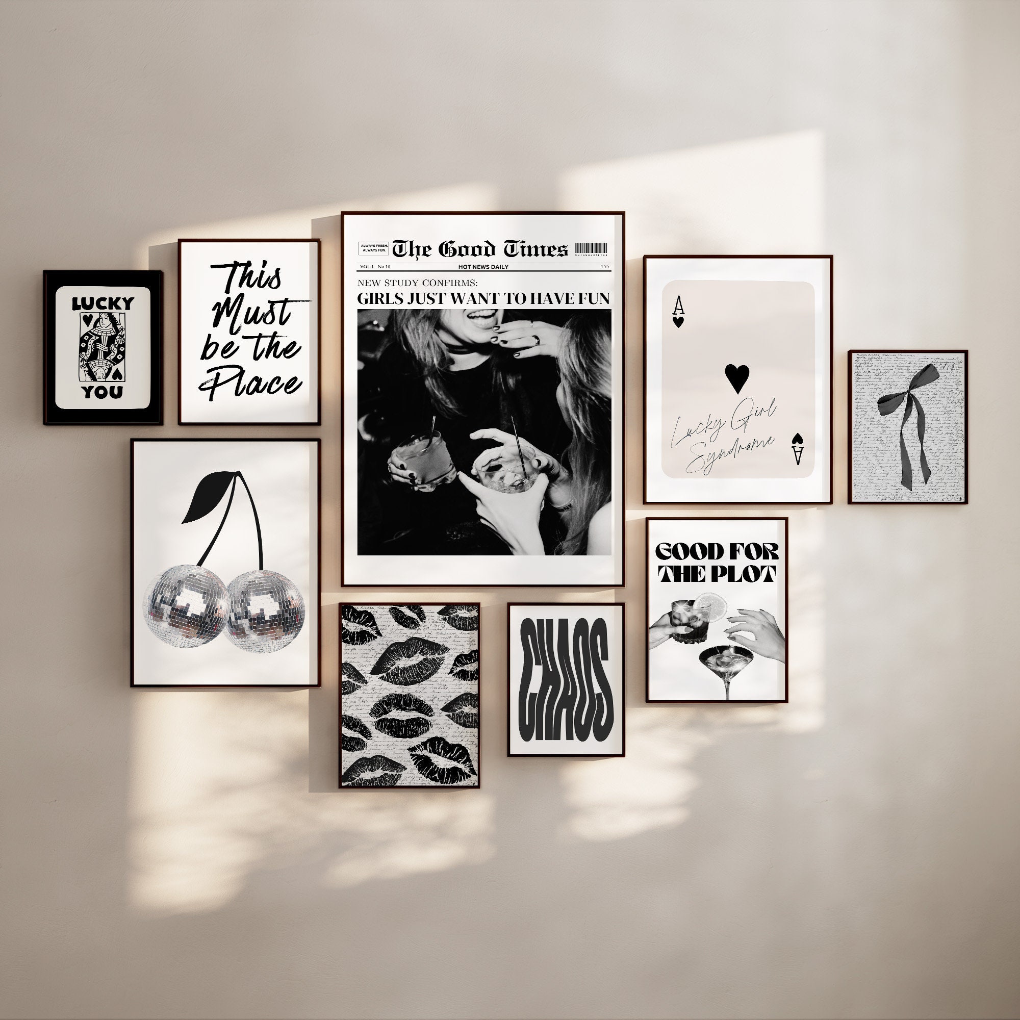 Trendy printset van 9, zwart-witte galerijwandset, funky retro afdrukbare posters Slaapzaaldecor College appartement Esthetische digitale print