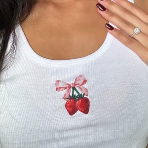 Strawberry Bow Coquette Aesthetic Cropped Tank Top