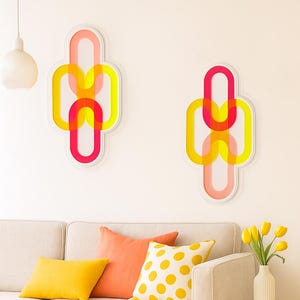 Wall Sculpture | Pop Art Neon Links | Modern Neon Interlocking Design | Vibrant Acrylic Home Decor | Contemporary Abstract Sculpture