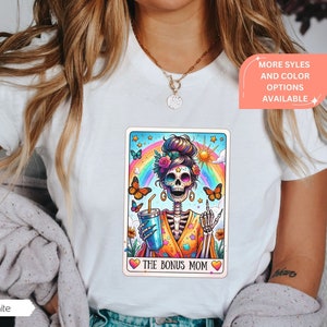 The Bonus Mom tarotkaartshirt, cadeau voor stiefmoeder, skelet stiefmoeder tshirt, Witchy Vibes Celestial Mama-T-shirt, Moederdagcadeau-sweater