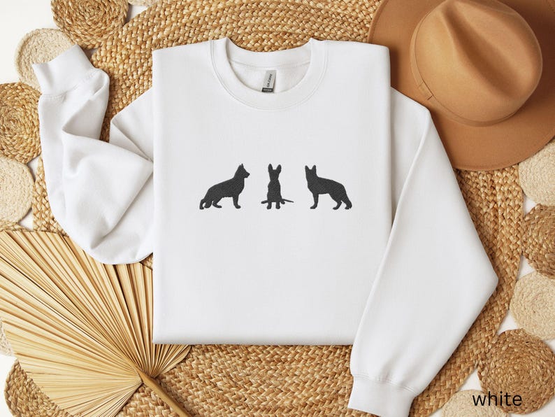 Sudadera unisex bordada con pastor alemán, sudadera de cuello redondo con estampado de pastor alemán, regalo para dueños de pastores alemanes, regalo para mamás pastoras, regalo para amantes de los pastores alemanes imagen 9