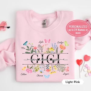 Personalized Gigi Sweatshirt, Custom Grandma Crewneck with Grandkids Names, Cute Granny Outfit, Custom Grandma Gifts from Grandkids