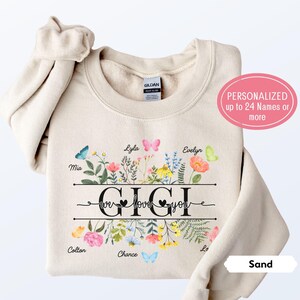 Personalized Gigi Sweatshirt, Custom Grandma Crewneck with Grandkids Names, Cute Granny Outfit, Custom Grandma Gifts from Grandkids