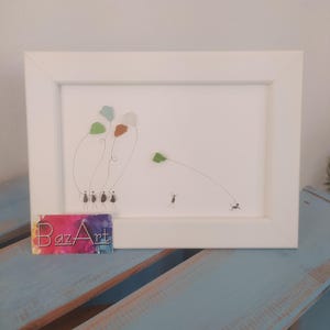 Framed Sea Glass Family Art | Landscape Coastal Housewarming Pebble Wall Decor Gift imagem 1