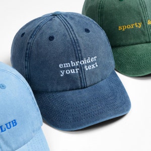 Op maat gemaakte geborduurde pet: gewassen baseballpet in vintage Dad-stijl met gepersonaliseerde serif-tekst