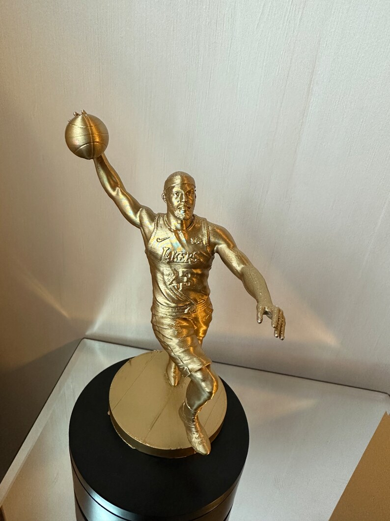 black and gold lebron james